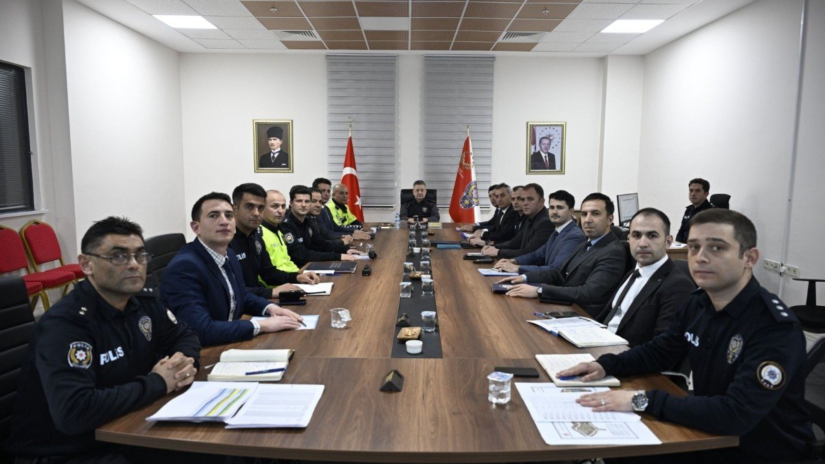 Adıyaman İl Emniyet Müdürlüğü'nde Haftalık Değerlendirme toplantısı yapıldı