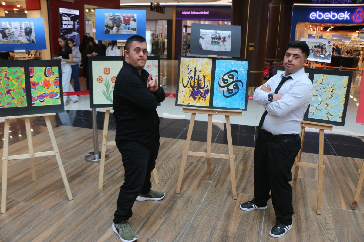 Adıyaman'da Down Sendromu farkındalık sergisine yoğun ilgi- Videolu Haber