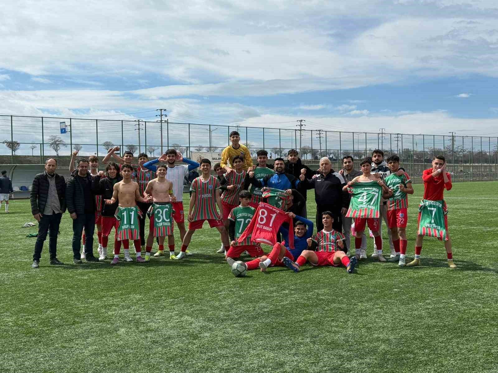 Cizre Dicle Spor, U-16 Türkiye Şampiyonasında şampiyon oldu