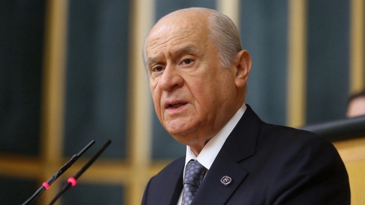 Bahçeli'den 'belediyelere yolsuzluk operasyonları' hakkında yanıt: 'Hiç kimse dokunulmaz değildir'