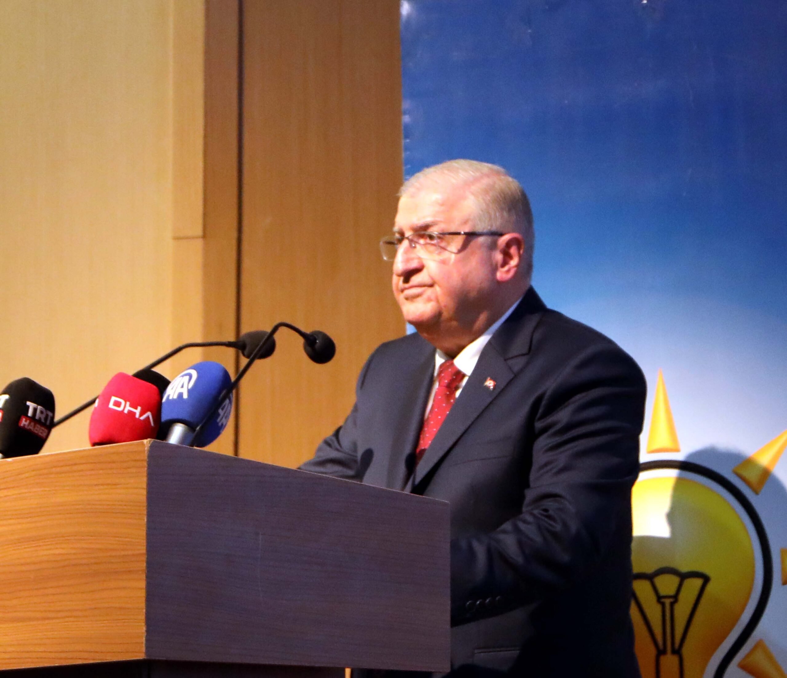 Bakan Güler İngiltere Yolcusu: "Gündem Eurofighter Typhoon Tedariki"