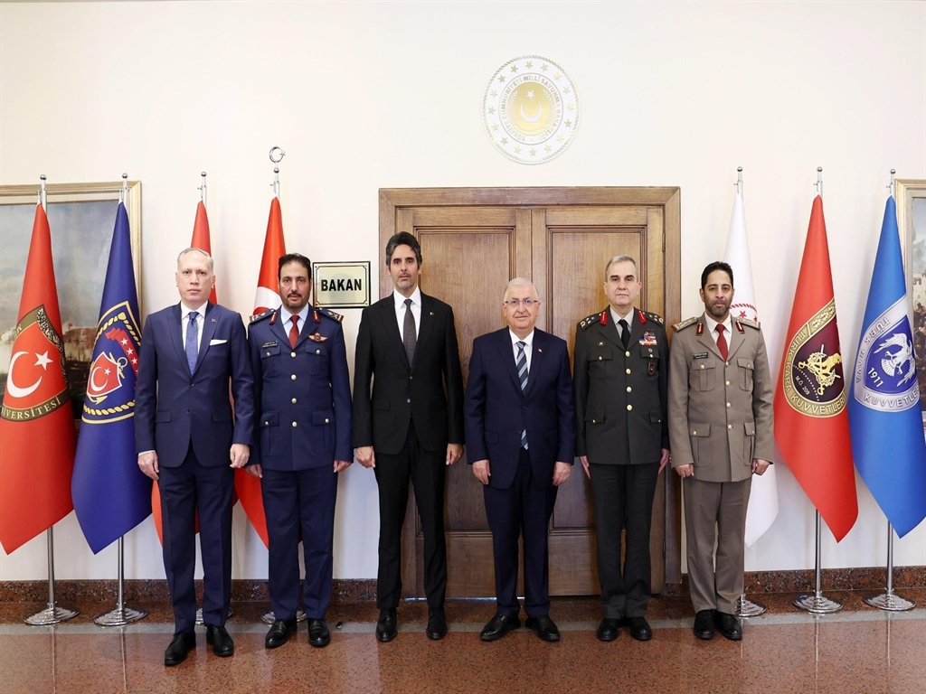 Bakan Güler’den Katar Heyetine Kabul: Şehitler İçin Karşılıklı Taziye Mesajı