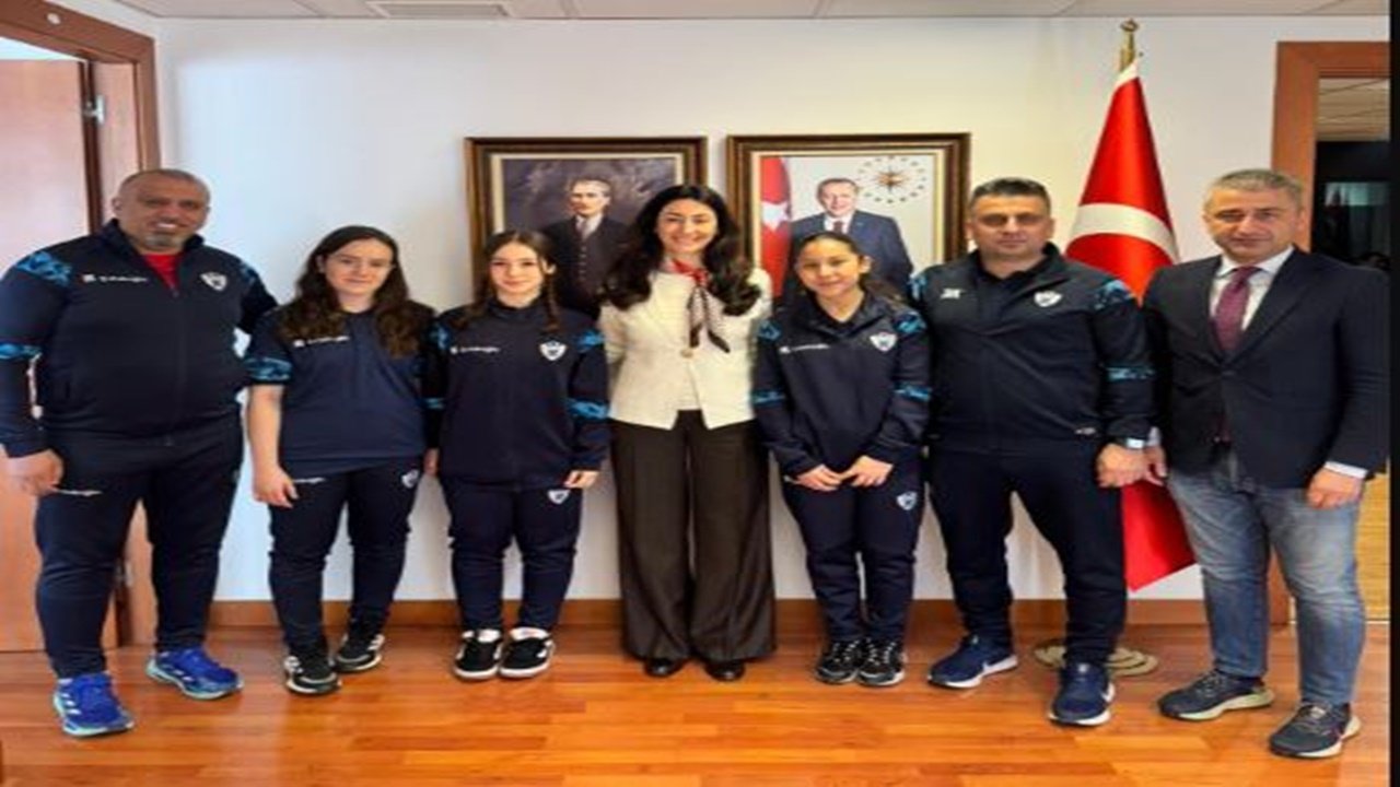 Madrid Büyükelçiliği’ne Çolakoğlu Metalurji Spor Kulübü’nden Ziyaret