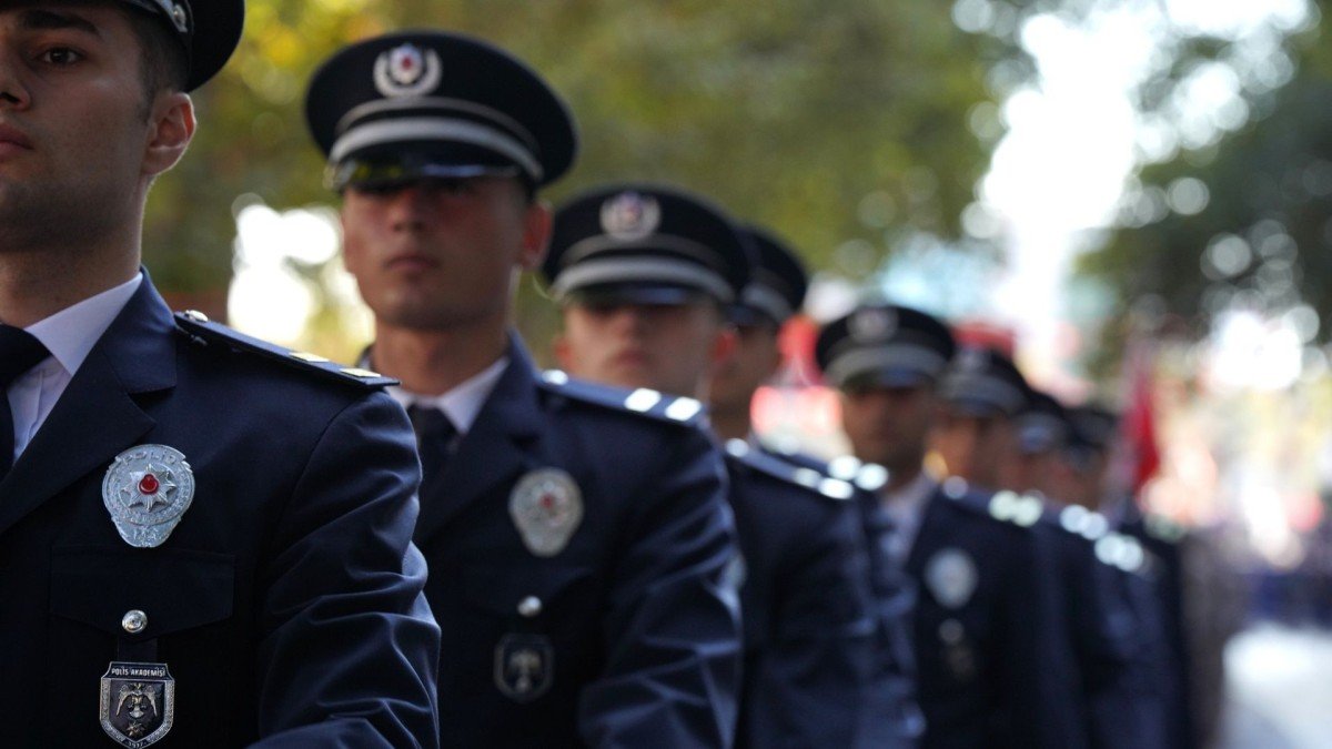 İçişleri Bakanlığı'ndan polis ve bekçi düzenlemesi