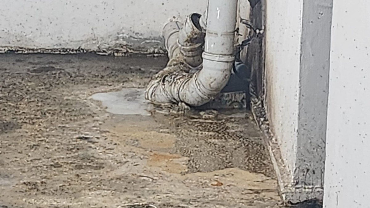 Kahta'daki TOKİ Konutları'nda yağış krizi: Bodrum katları lağım bastı - Videolu Haber