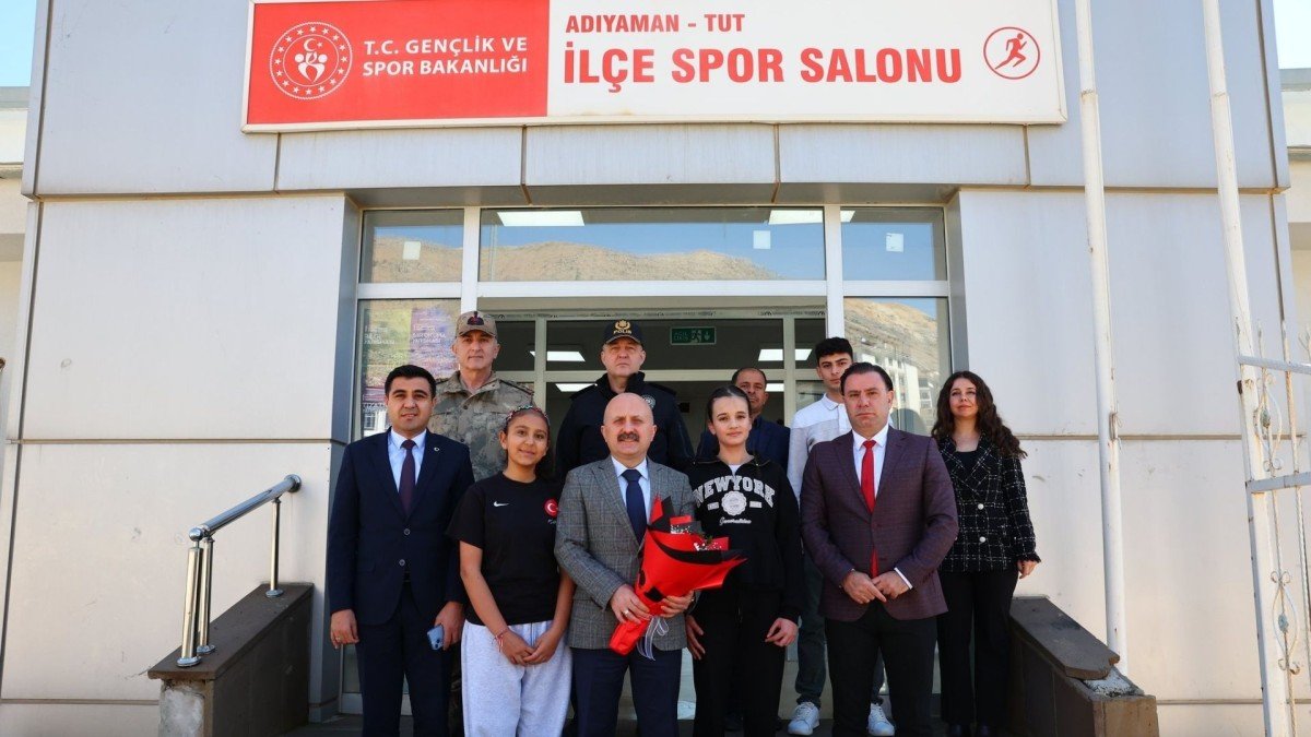 Vali Osman Varol, Tut Öğretmenevi ve spor tesislerini inceledi