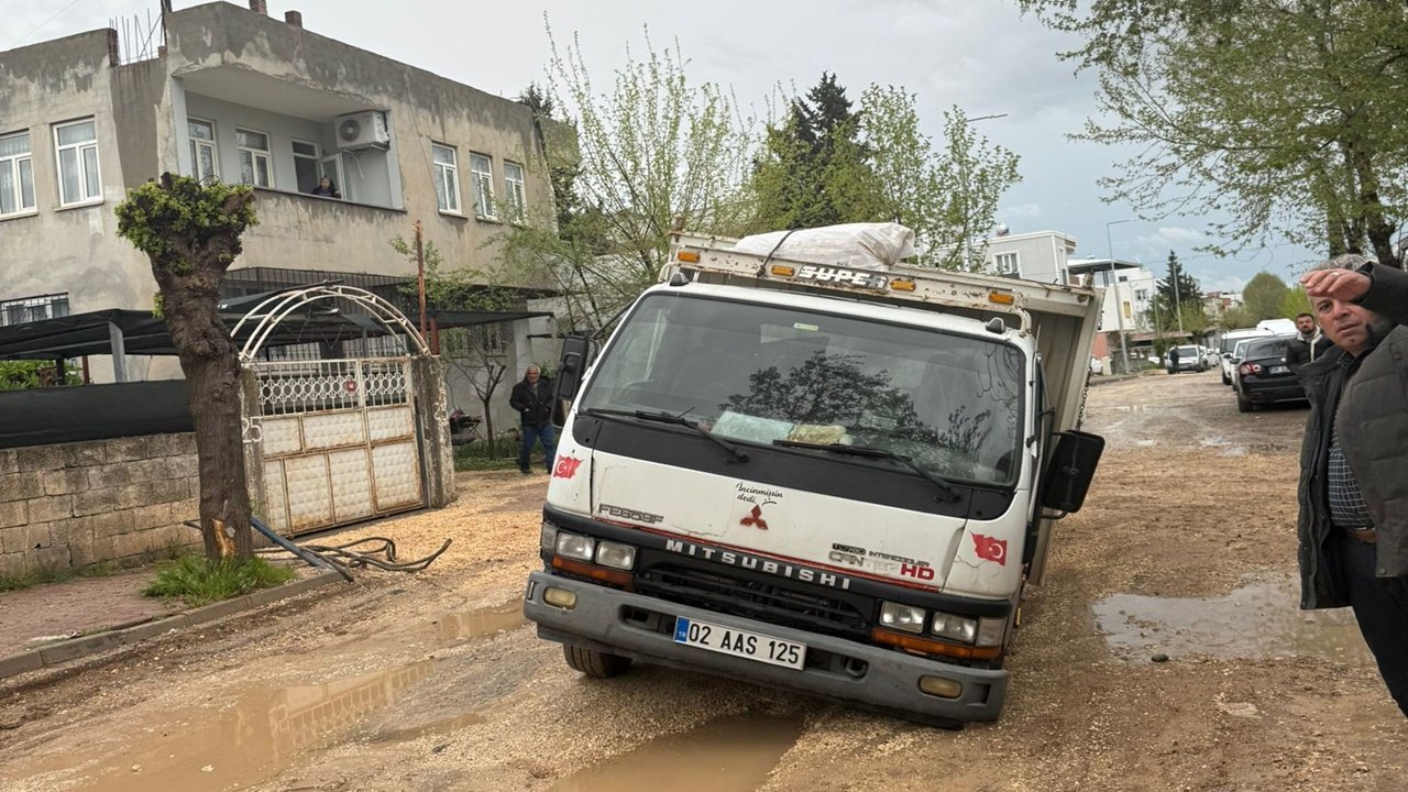 Adıyaman Sümer Evlerde Kamyon Kazası