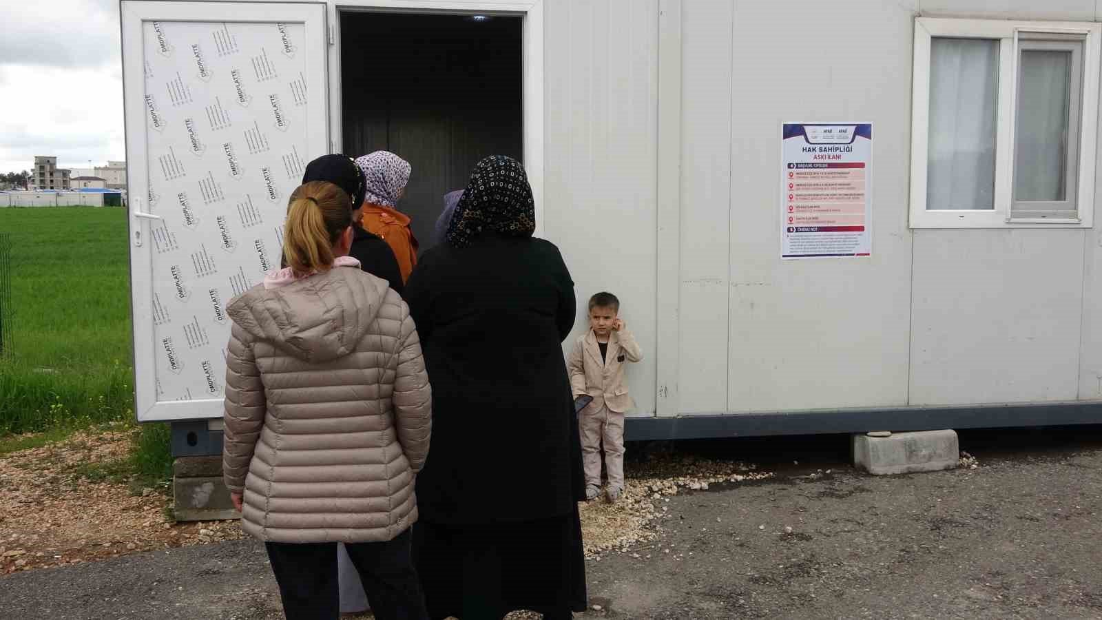 Adıyaman'da depremzedeler için hak sahipliği başvuruları başladı