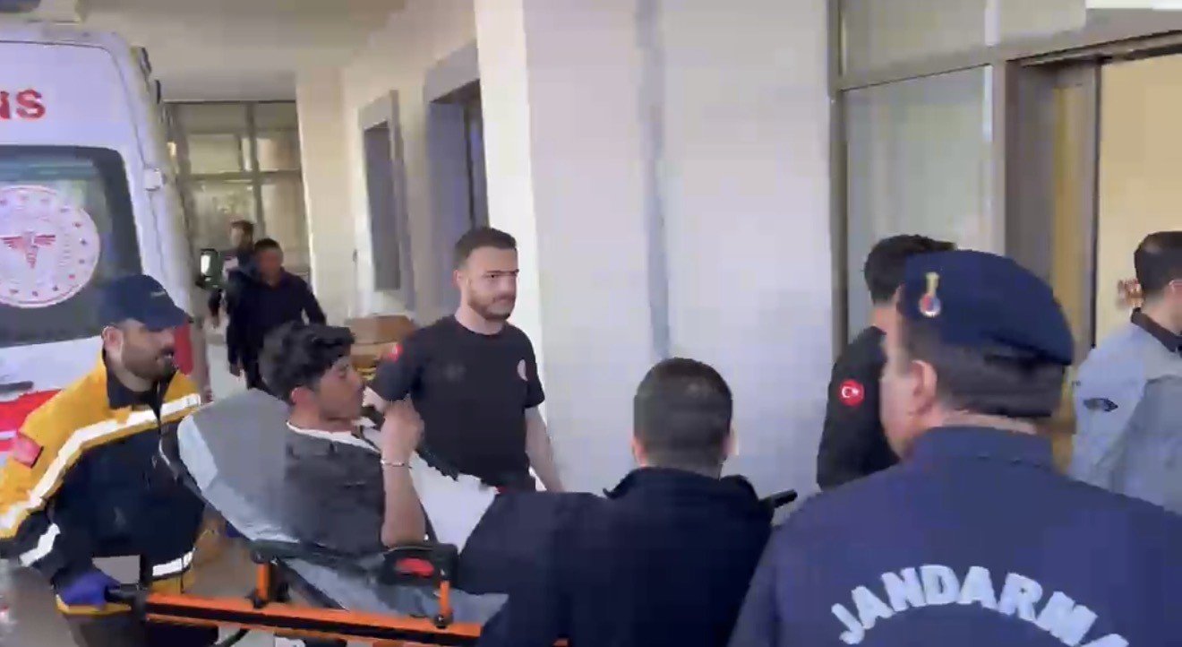 Adıyaman'da iki grup arasında bıçaklı kavga: 4 yaralı