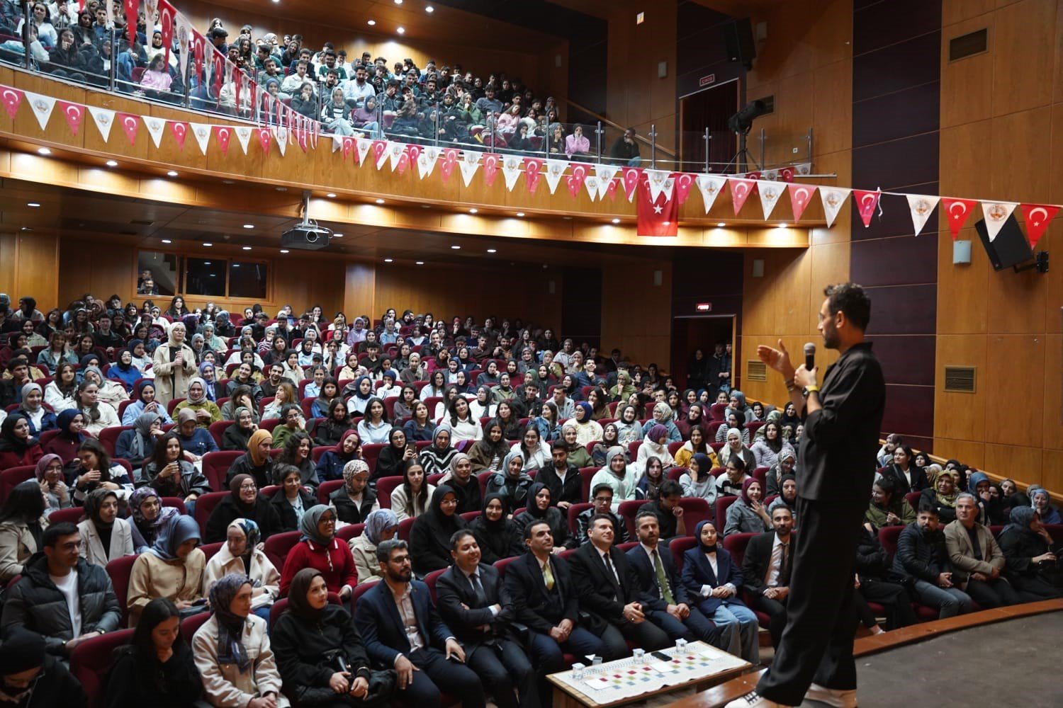 Kahta’da YKS Seminerine Yoğun Katılım