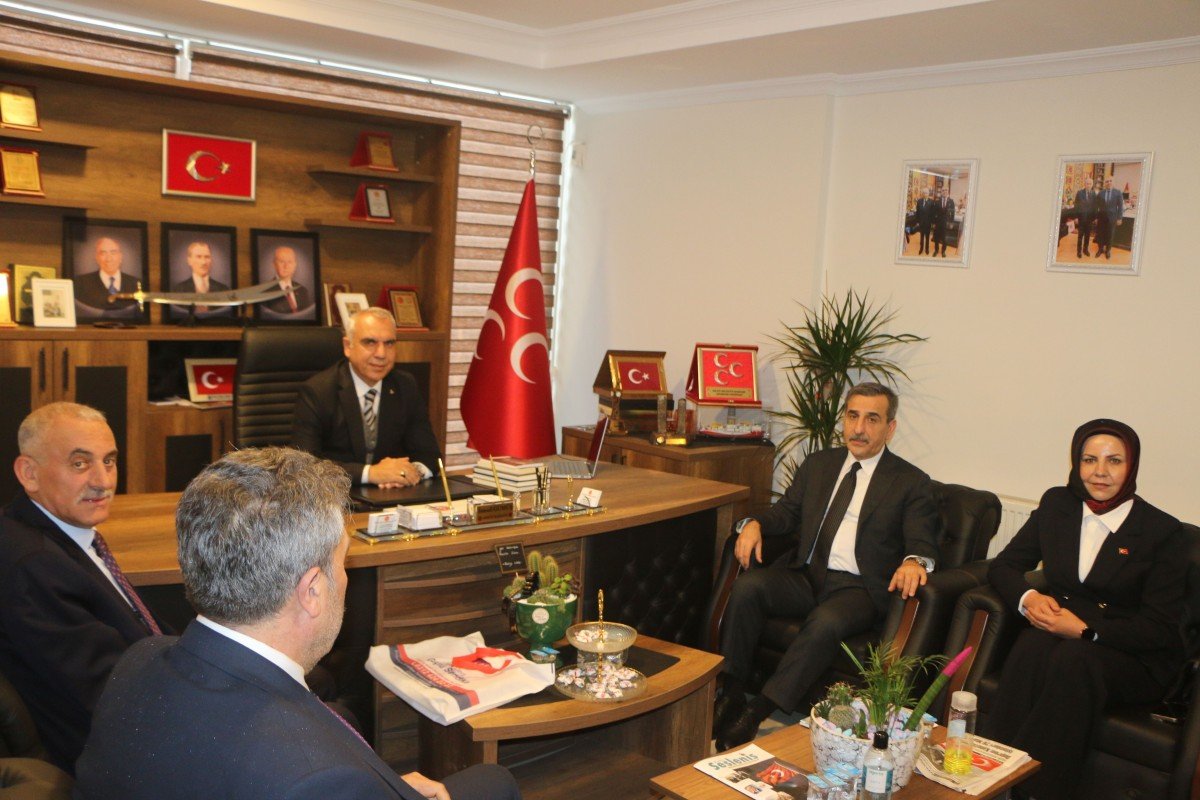 Önder Kahveci Adıyaman’da MHP İl Başkanlığı İle Bir Araya Geldi