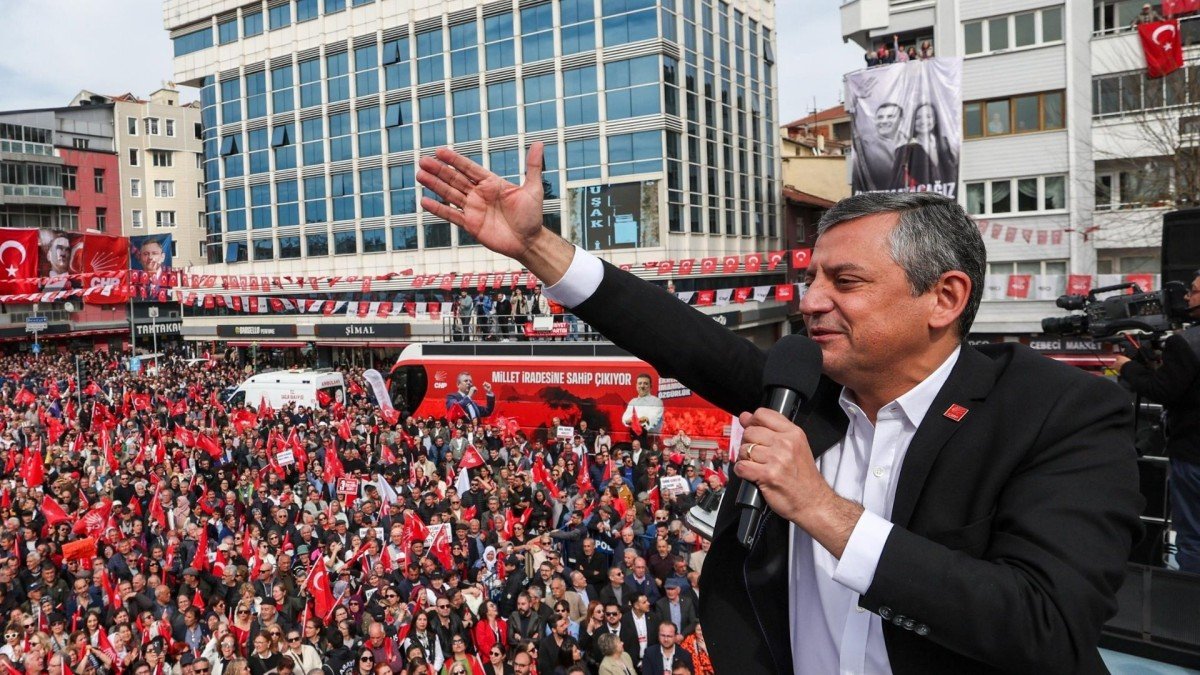 Özgür Özel’den Ara Seçim Açıklaması: 22 Milletvekilinin İstifası Gündemde