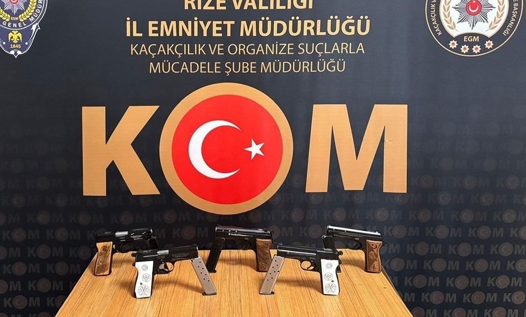 Rize’de Silah Operasyonu: 32 Kişiye İşlem, 13 Ruhsatsız Tabanca Ele Geçirildi