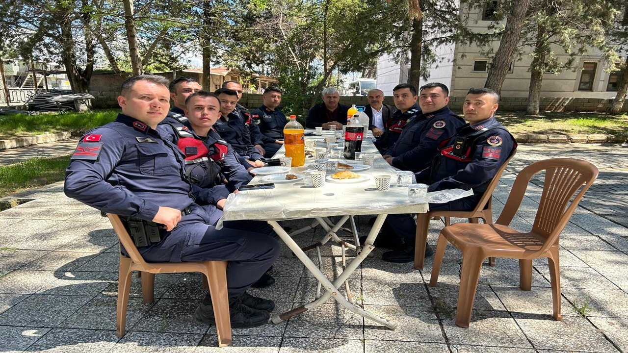 Şambayat Atatürkilkokulu Kermesi