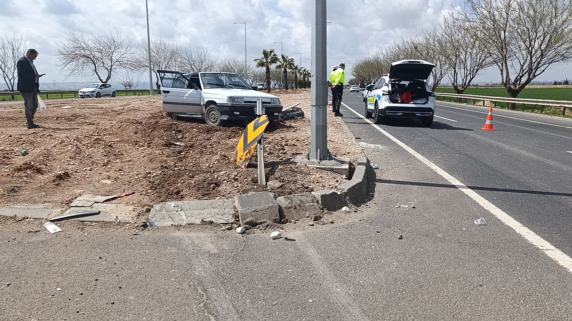 Şanlıurfa’da İki Otomobil Çarpıştı: 4 Yaralı