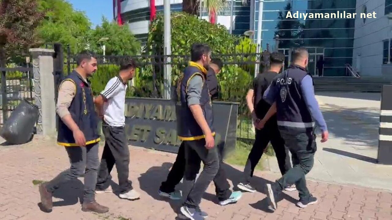 Adıyaman’da Çaldıkları paralarla dövme yapmışlar