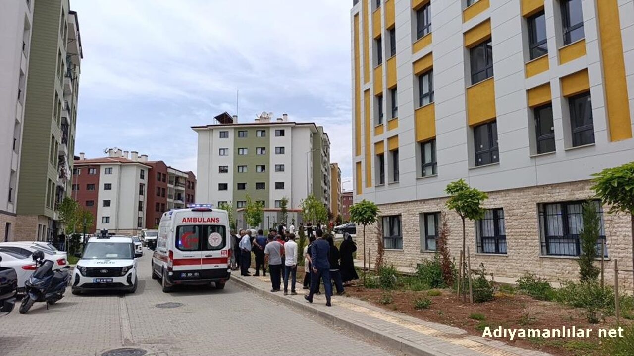 Adıyamanda Yüksekten Düşen Işçi