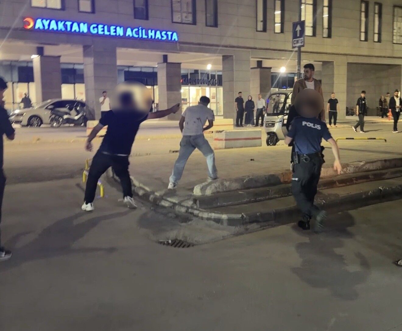 Adıyaman’da Hastanede Bıçaklı Saldırı: 3 Yaralı Var