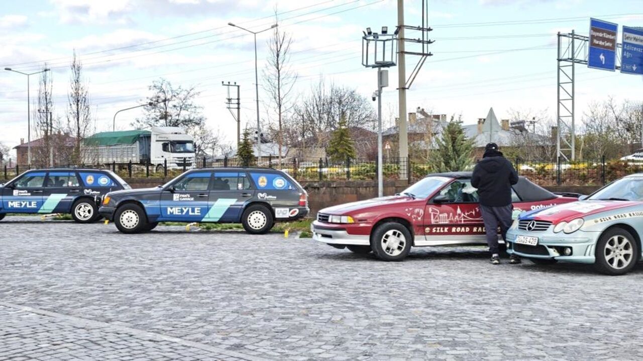 Ipek Yolu Rallisi Bitlis