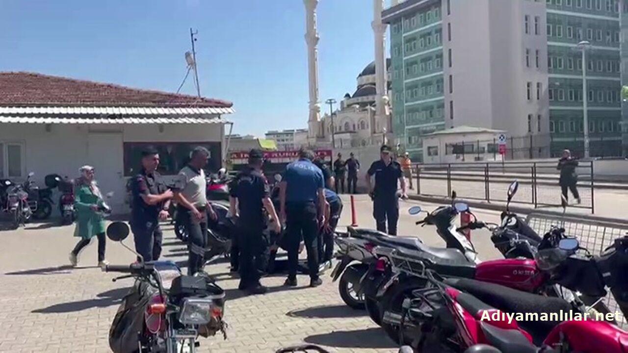 Gaziantep De Adli Önünde Silahlı Saldırı