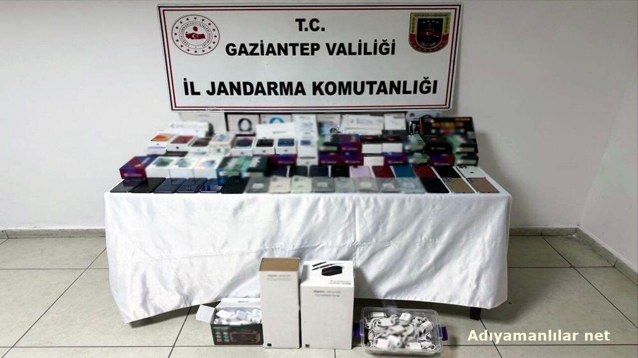 Gaziantep'te 1,5 Milyonluk Kaçak Ürün Ele Geçirildi