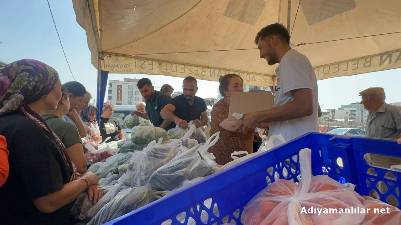 Adıyaman'da Belediye Sebzeleri Uygun Fiyatla Satılıyor
