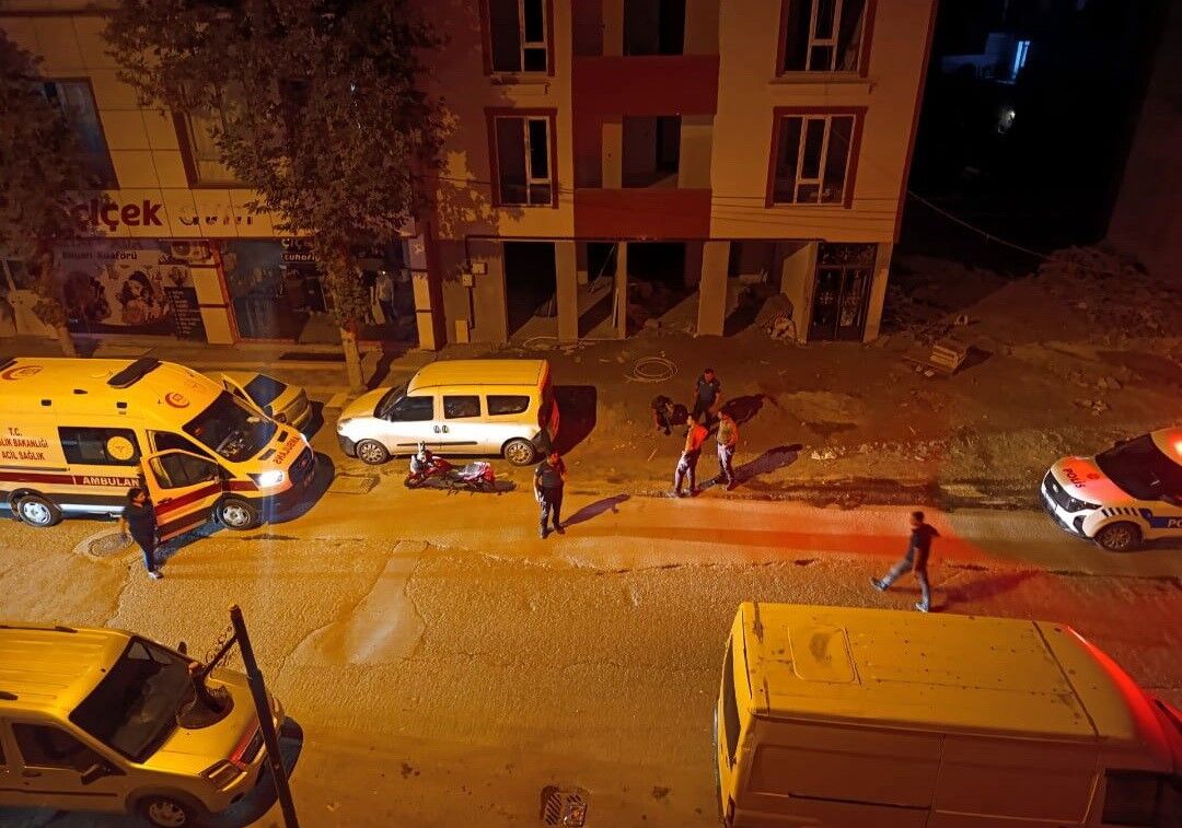 Adıyaman'da cadde ortasında saldırıya uğrayan genç yaralandı