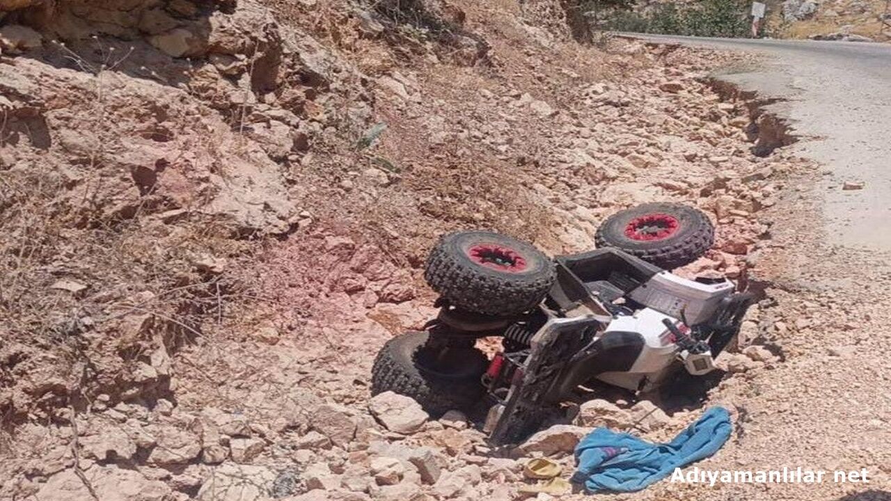 Besni'de ATV Devrildi Sürücü Ve 3 Çocuk Yaralandı