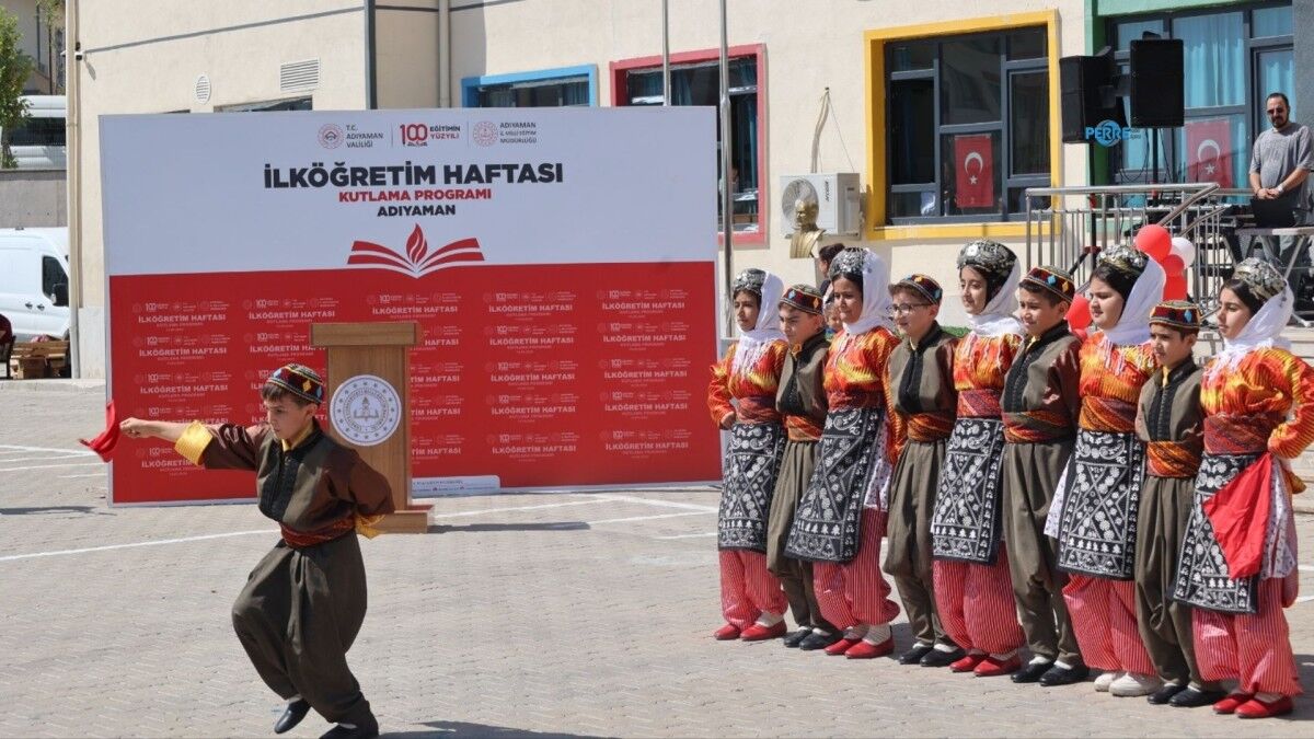 Adıyaman'da İlköğretim Haftası Vatan İlkokulu'nda kutlandı