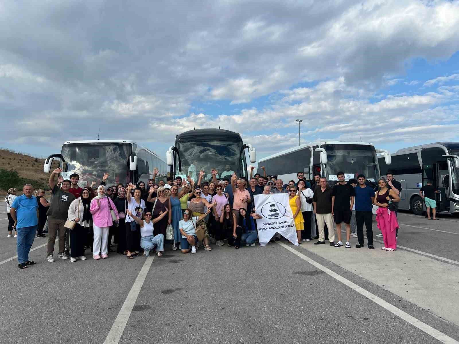 Adıyamanlı gençler Çanakkale ve Akçay'da tarih ve kültür yolculuğuna çıktı