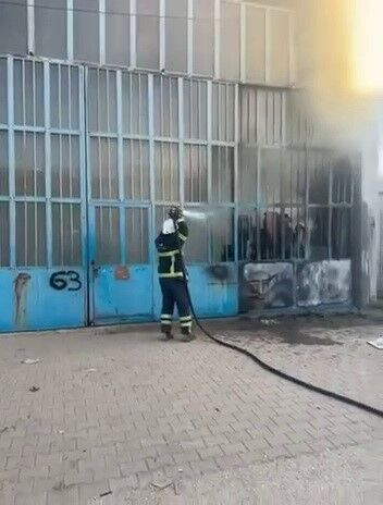 Marangozlar Sanayi Bölgesinde iş yerinde yangın