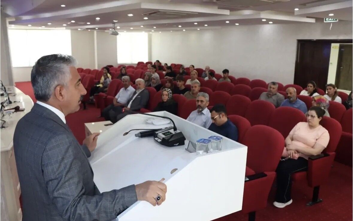 Adıyaman'da okul kantin çalışanlarına hijyen eğitimi