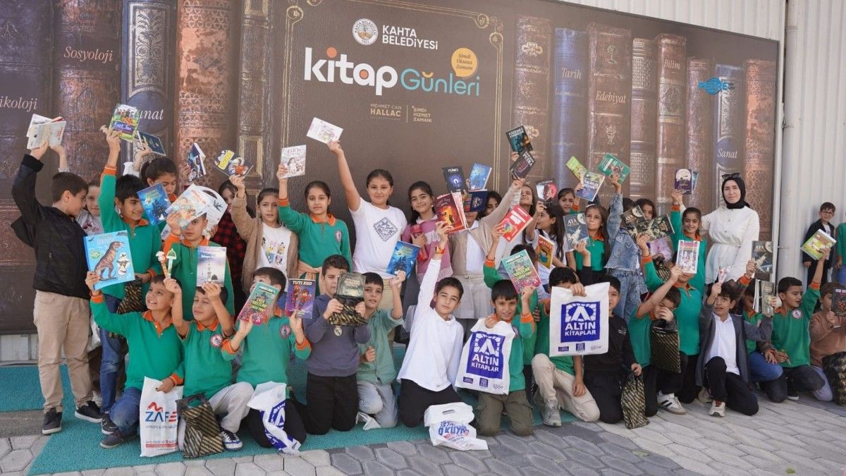 Kahta Kitap Günleri sona erdi, yerel basın mensuplarına plaket verildi