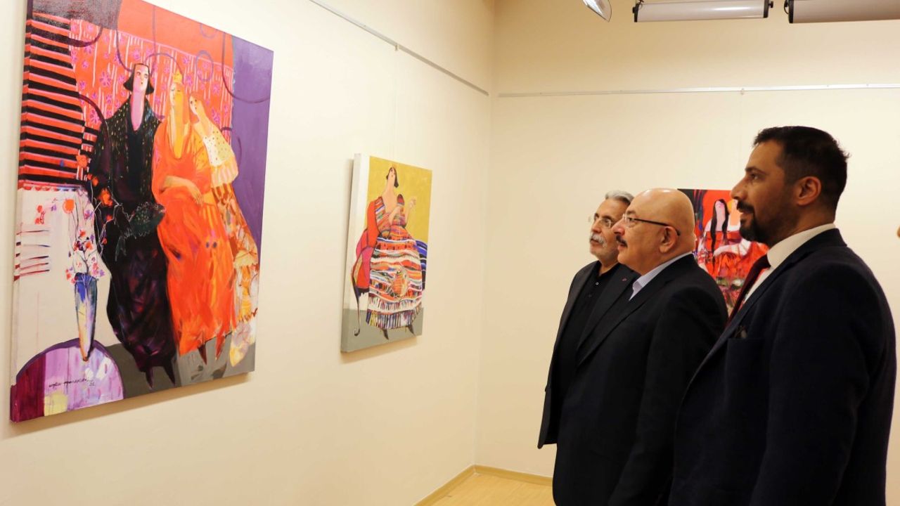 Ressam Güler Genç Erol SANKO Sanat Galerisi’nde sergi açtı 
