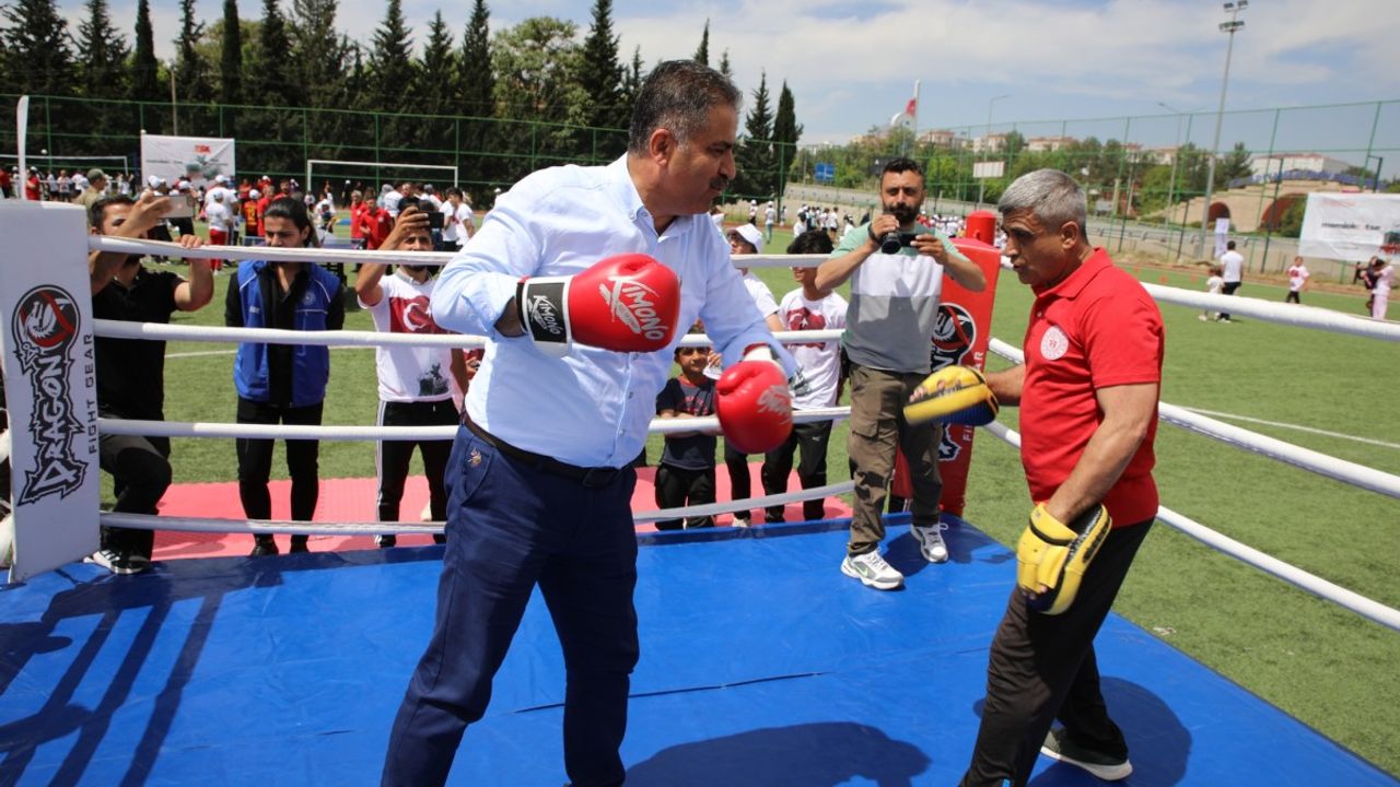 Adıyaman'da 19 Mayıs Atatürk'ü Anma, Gençlik ve Spor Bayramı kutlandı 