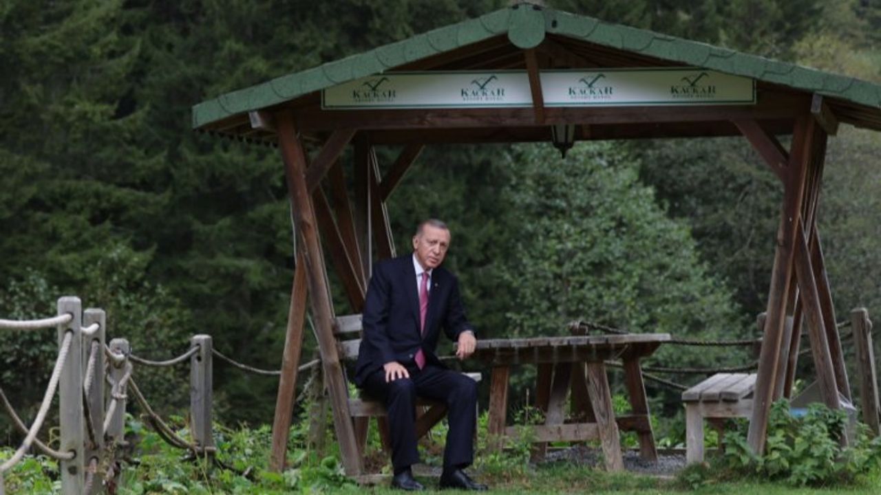 Cumhurbaşkanı Erdoğan'dan Ayder Yaylası'na ziyaret