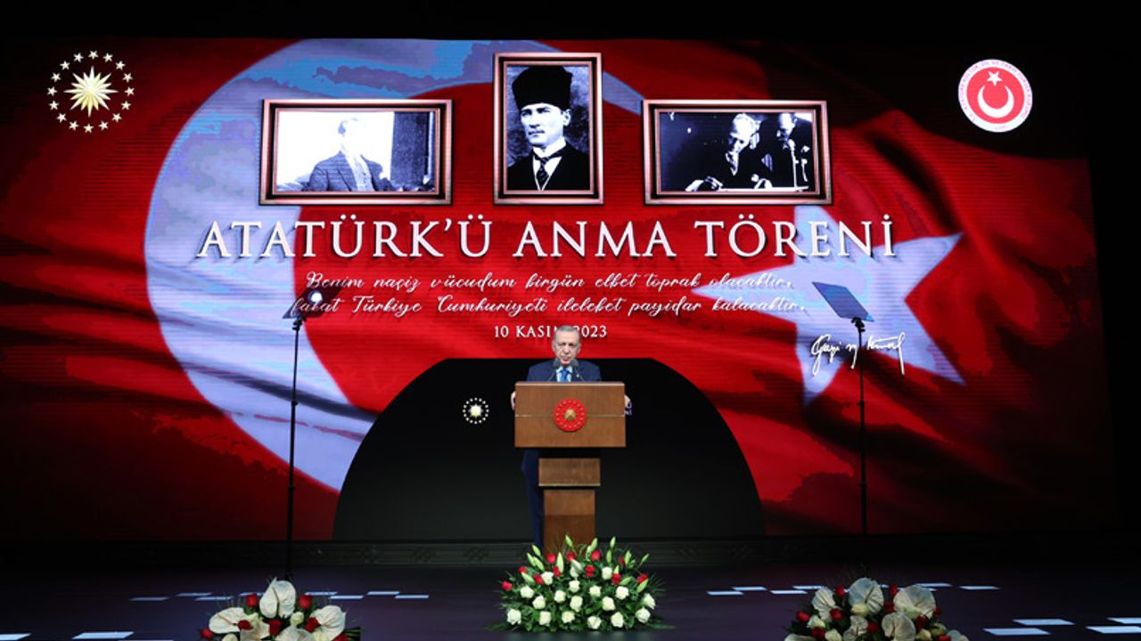 Cumhurbaşkanı Erdoğan: Türkiye demokrasi ve kalkınma yolculuğuna devam ediyor