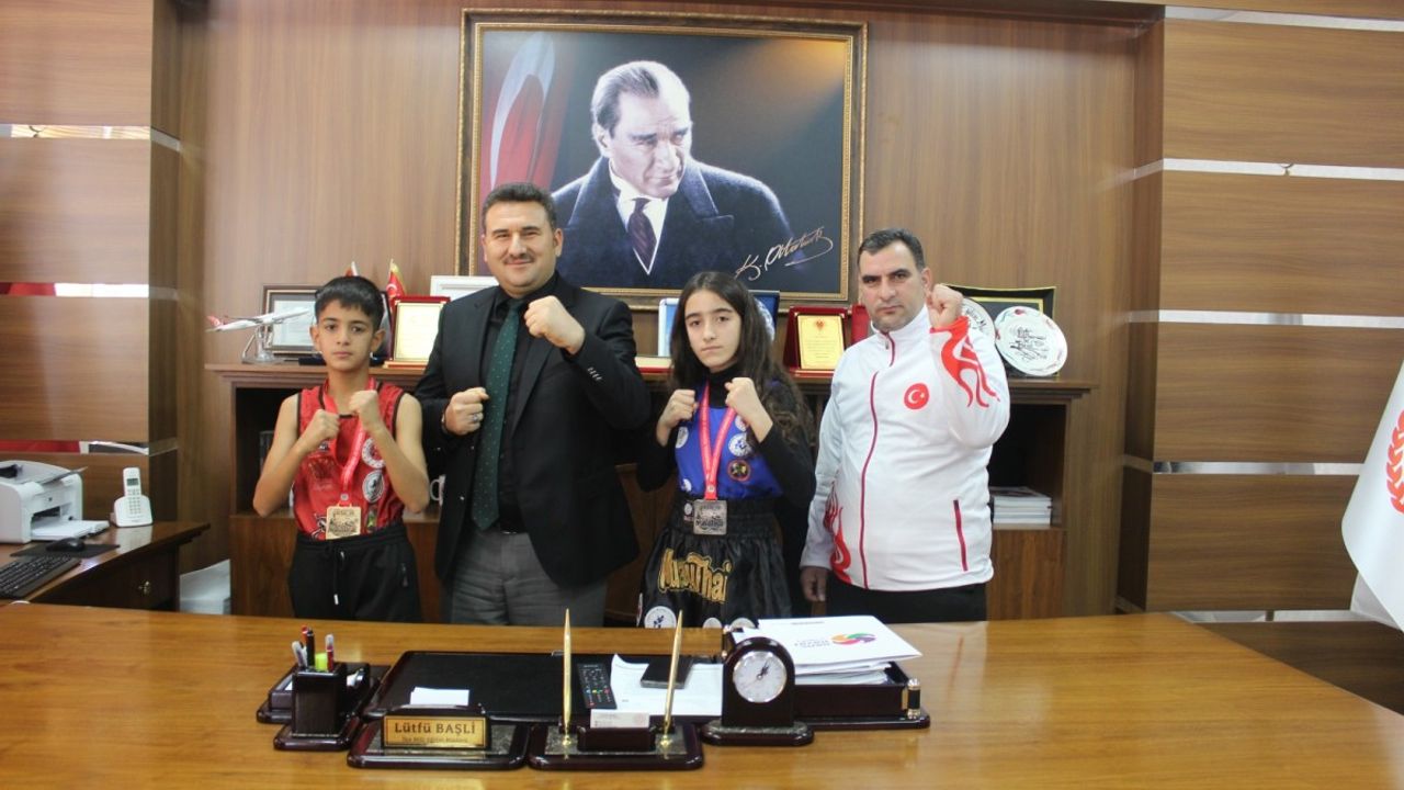Kâhtalı şampiyonlar Antalya'yı salladı 