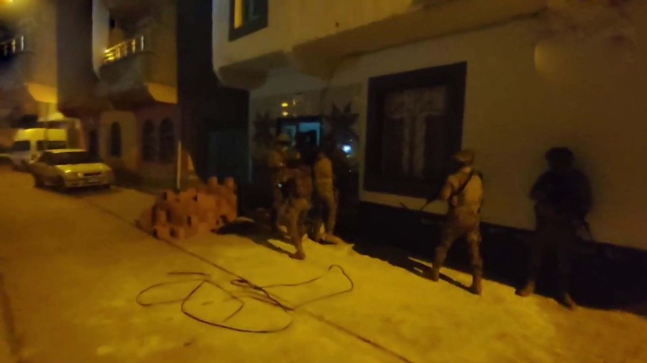 Malatya merkezli 6 ilde terör örgütü operasyonu: 14 gözaltı  - Videolu Haber