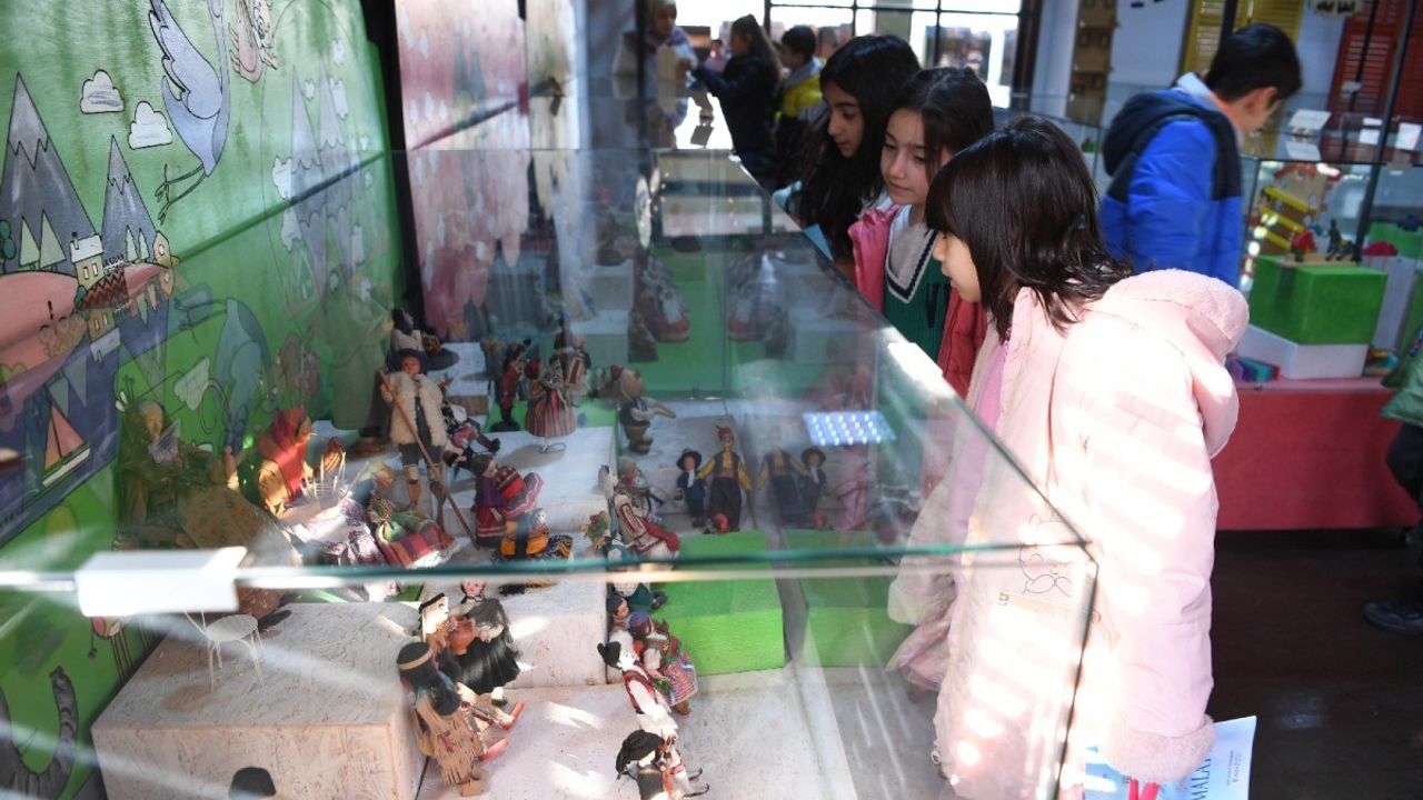 Malatya Oyuncak Müzesi 5 bin öğrenciyi ağırladı  - Videolu Haber
