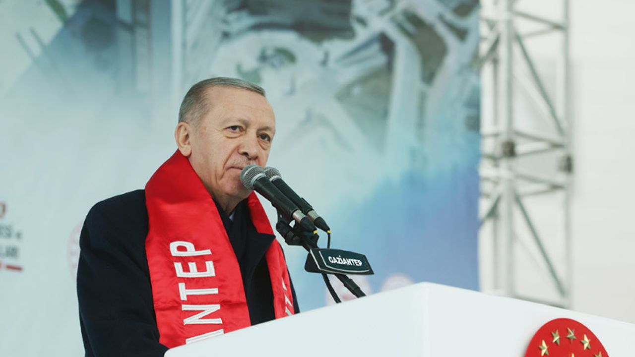 Erdoğan: Deprem şehirlerimizi, altyapısıyla, üstyapısıyla tamamen ayağa kaldırana kadar durmayacağız 
