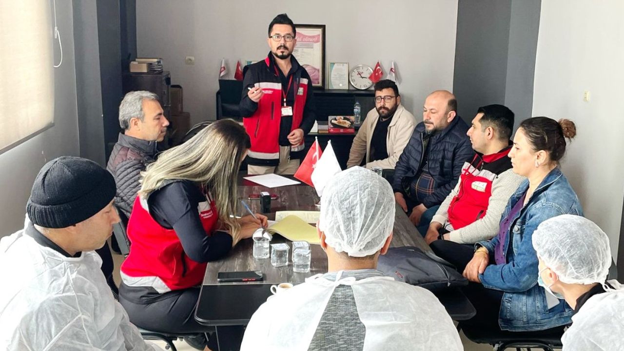  Adıyaman’da kanatlı eti işleme tesisi denetlendi 