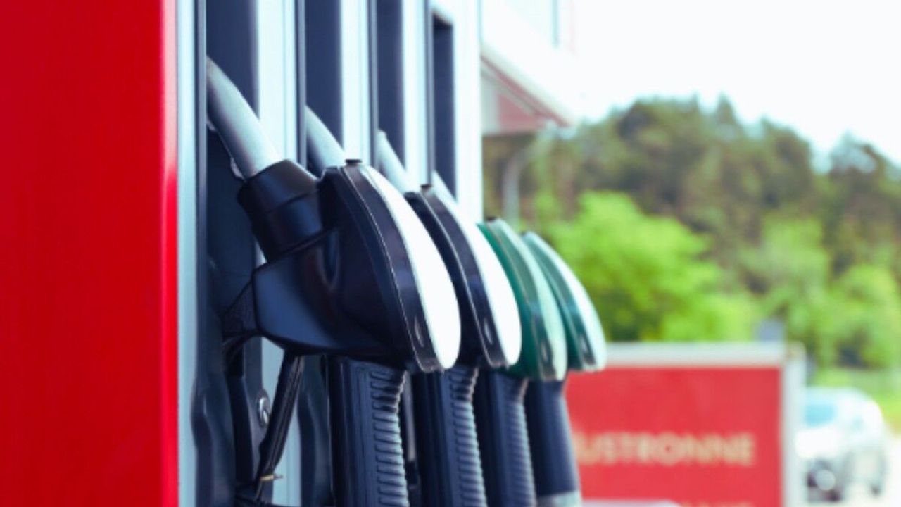 Adıyaman'da akaryakıt fiyatları yükselişte: Motorine 5,18 TL zam