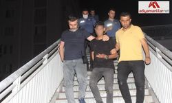 Hakkında soruşturma açıldığını iddia ederek üst geçitten atlamak istedi