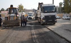 Adıyaman'da asfaltlama öncesi freze çalışmaları devam ediyor