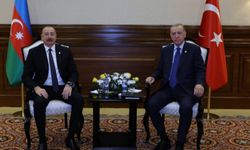 Cumhurbaşkanı Erdoğan, Zirve'de Aliyev'le görüştü