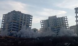 Malatya'da ikiz binalar kontrollü şekilde yıkıldı  - Videolu Haber
