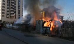 Tandoğan Konteyner Kent bitişiğinde yangın çıktı