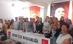 CHP Besni ilçe kadın kolları başkanlığı seçimi yapıldı 