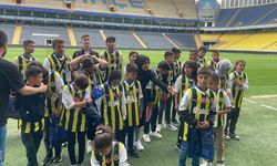 Depremzede çocuklara Fenerbahçe Başkanı Ali Koç’tan sürpriz 